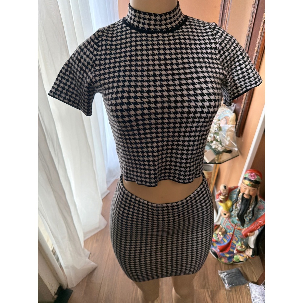 Fashion Nov Womens Houndstooth 2 Piece Set Crop Top Mini Skirt Black White Small